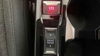 Peugeot 208 1.2 HYBRID Allure Hatchback 5dr Petrol Hybrid e-DSC6 Euro 6 (s/s