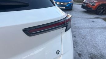 Vauxhall Mokka Electric 50kWh SRi Premium SUV 5dr Electric Auto (136 ps)