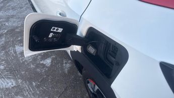 Vauxhall Mokka Electric 50kWh SRi Premium SUV 5dr Electric Auto (136 ps)