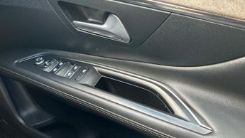 Peugeot 3008 SUV 1.2 PureTech GT Premium SUV 5dr Petrol EAT Euro 6 (s/s) (130 ps)