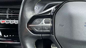 Peugeot 2008 50kWh GT SUV 5dr Electric Auto (136 ps)