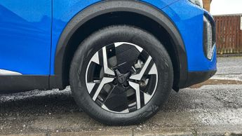 Peugeot 2008 50kWh Allure SUV 5dr Electric Auto (7kW Charger) (136 ps)