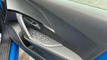 Peugeot 2008 50kWh Allure SUV 5dr Electric Auto (7kW Charger) (136 ps)
