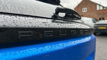 Peugeot 2008 50kWh Allure SUV 5dr Electric Auto (7kW Charger) (136 ps)