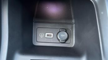 Peugeot 308 Sw 1.6 12.4kWh Allure Premium Estate 5dr Petrol Plug-in Hybrid e-EA