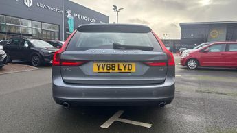 Volvo V90 2.0 T4 GPF Momentum Estate 5dr Petrol Auto Euro 6 (s/s) (190 ps)