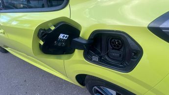 Peugeot 208 50kWh E-Style Hatchback 5dr Electric Auto (7.4kW Charger) (136 p