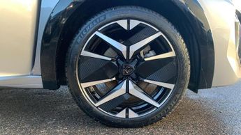 Peugeot 208 50kWh GT Auto 5dr (7.4kW Charger)