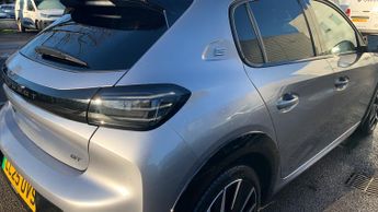 Peugeot 208 50kWh GT Auto 5dr (7.4kW Charger)
