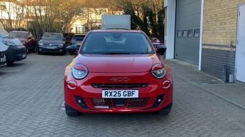 Fiat 600 1.2 MHEV SUV 5dr Petrol Hybrid e-DCT Euro 6 (s/s) (100 ps)
