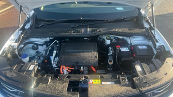 Vauxhall Mokka Electric 50kWh Ultimate SUV 5dr Electric Auto (136 ps)