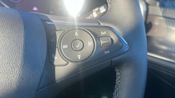 Vauxhall Mokka Electric 50kWh Ultimate SUV 5dr Electric Auto (136 ps)