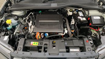 Jeep Avenger 54kWh e-Summit SUV 5dr Electric Auto (156 ps)