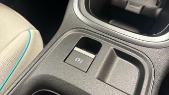 Fiat 600 1.2 MHEV La Prima SUV 5dr Petrol Hybrid e-DCT Euro 6 (s/s) (100 