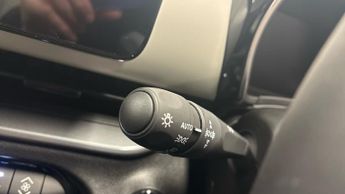 Fiat 600 1.2 MHEV La Prima SUV 5dr Petrol Hybrid e-DCT Euro 6 (s/s) (100 