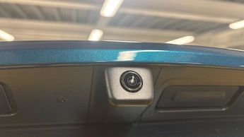 Fiat 600 1.2 MHEV La Prima SUV 5dr Petrol Hybrid e-DCT Euro 6 (s/s) (100 