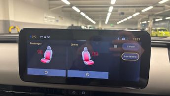 Fiat 600 1.2 MHEV La Prima SUV 5dr Petrol Hybrid e-DCT Euro 6 (s/s) (100 