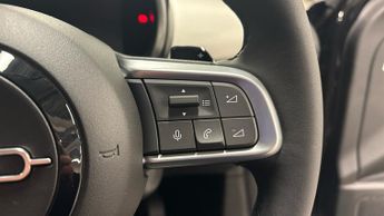 Fiat 600 1.2 MHEV La Prima SUV 5dr Petrol Hybrid e-DCT Euro 6 (s/s) (100 