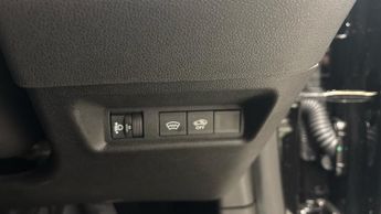 Fiat 600 1.2 MHEV La Prima SUV 5dr Petrol Hybrid e-DCT Euro 6 (s/s) (100 