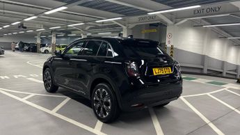 Fiat 600 1.2 MHEV La Prima SUV 5dr Petrol Hybrid e-DCT Euro 6 (s/s) (100 