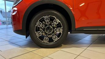 Fiat 600 1.2 MHEV SUV 5dr Petrol Hybrid e-DCT Euro 6 (s/s) (100 ps)