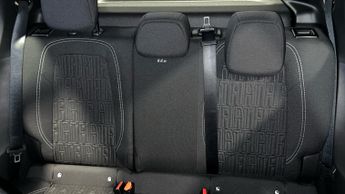 Fiat 600 1.2 MHEV SUV 5dr Petrol Hybrid e-DCT Euro 6 (s/s) (100 ps)