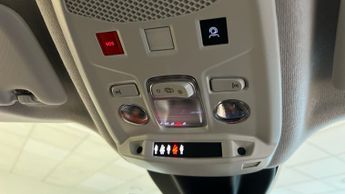 Fiat 600 1.2 MHEV SUV 5dr Petrol Hybrid e-DCT Euro 6 (s/s) (100 ps)