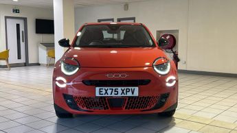 Fiat 600 1.2 MHEV SUV 5dr Petrol Hybrid e-DCT Euro 6 (s/s) (100 ps)