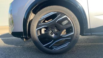 Peugeot 5008 73kWh GT SUV 5dr Electric Auto (210 ps)