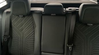 Peugeot 3008 SUV 1.2 HYBRID GT SUV 5dr Petrol Hybrid e-DSC6 Euro 6 (s/s) (136 ps)