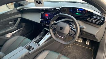 Peugeot 308 54kWh First Edition Hatchback 5dr Electric Auto (156 ps)