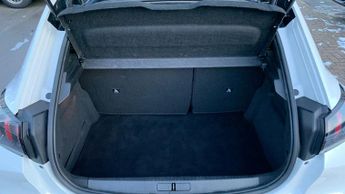 Peugeot 208 50kWh GT Hatchback 5dr Electric Auto (136 ps)