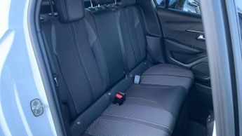 Peugeot 208 50kWh GT Hatchback 5dr Electric Auto (136 ps)