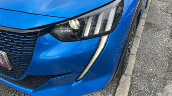 Peugeot 208 50kWh GT Hatchback 5dr Electric Auto (136 ps)