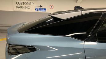 Peugeot 3008 73kWh GT SUV 5dr Electric Auto (210 ps)