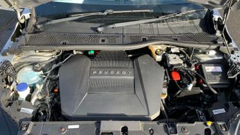 Peugeot 208 50kWh GT Hatchback 5dr Electric Auto (136 ps)