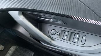 Peugeot 2008 54kWh Allure SUV 5dr Electric Auto (7kW Charger) (156 ps)