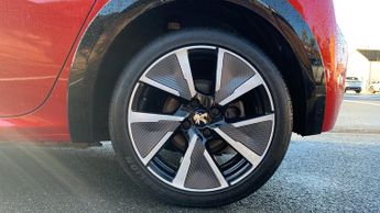 Peugeot 208 50kWh GT Premium Hatchback 5dr Electric Auto (136 ps)