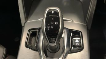 Alfa Romeo Stelvio 2.0T Tributo Italiano SUV 5dr Petrol Auto Q4 AWD Euro 6 (s/s) (2