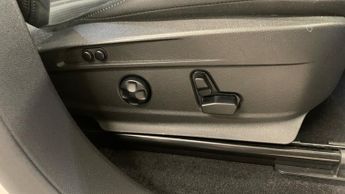 Alfa Romeo Stelvio 2.0T Tributo Italiano SUV 5dr Petrol Auto Q4 AWD Euro 6 (s/s) (2