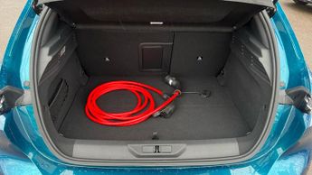 Peugeot 308 54kWh GT Hatchback 5dr Electric Auto (156 ps)