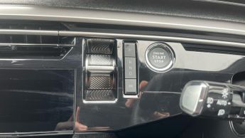 Peugeot 3008 SUV 1.2 HYBRID GT SUV 5dr Petrol Hybrid e-DSC6 Euro 6 (s/s) (136 ps)