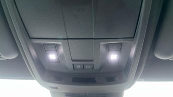 Peugeot 3008 SUV 1.2 HYBRID GT SUV 5dr Petrol Hybrid e-DSC6 Euro 6 (s/s) (136 ps)