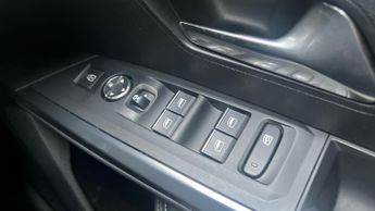 Peugeot 3008 73kWh GT SUV 5dr Electric Auto (210 ps)