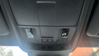 Peugeot 3008 73kWh GT SUV 5dr Electric Auto (210 ps)