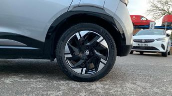 Vauxhall Mokka Electric 54kWh Ultimate SUV 5dr Electric Auto (156 ps)