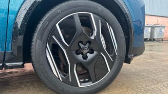 Peugeot 3008 73kWh GT SUV 5dr Electric Auto (210 ps)