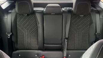 Peugeot 3008 73kWh GT SUV 5dr Electric Auto (210 ps)