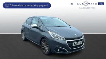 Peugeot 208 1.2 PureTech Allure Hatchback 5dr Petrol Manual Euro 6 (82 ps)
