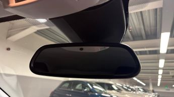 Peugeot 208 1.2 HYBRID Allure Hatchback 5dr Petrol Hybrid e-DSC6 Euro 6 (s/s